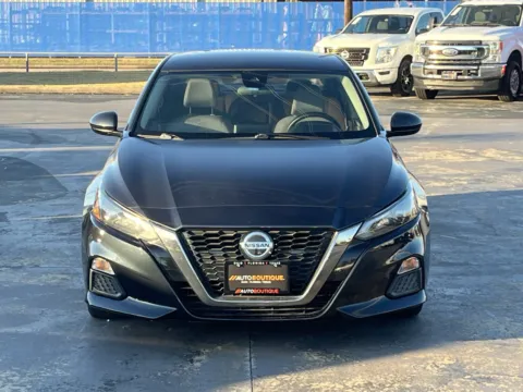 More photos of 2022 Nissan Altima 2.5 SV at Auto Boutique Texas, TX