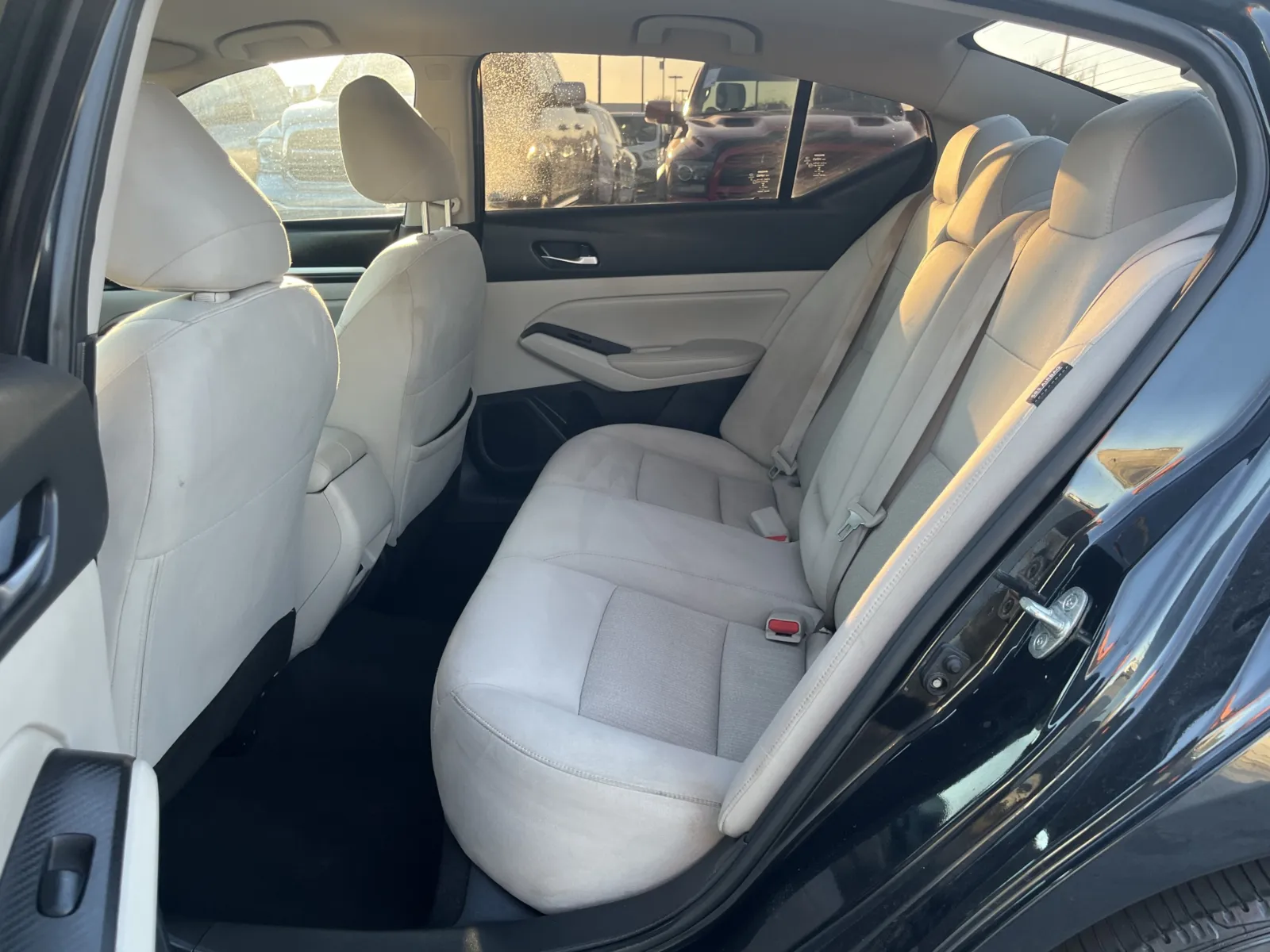 Nissan Altima photo 25