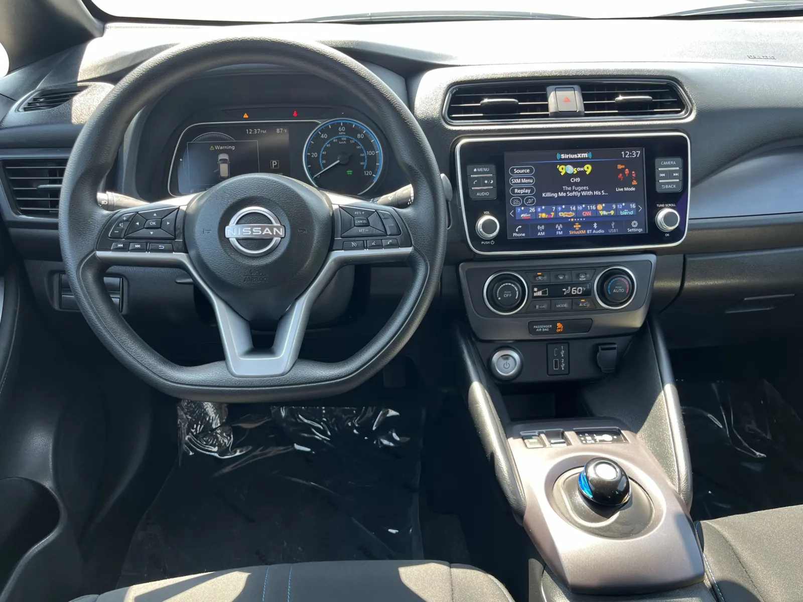 Nissan Leaf photo 16