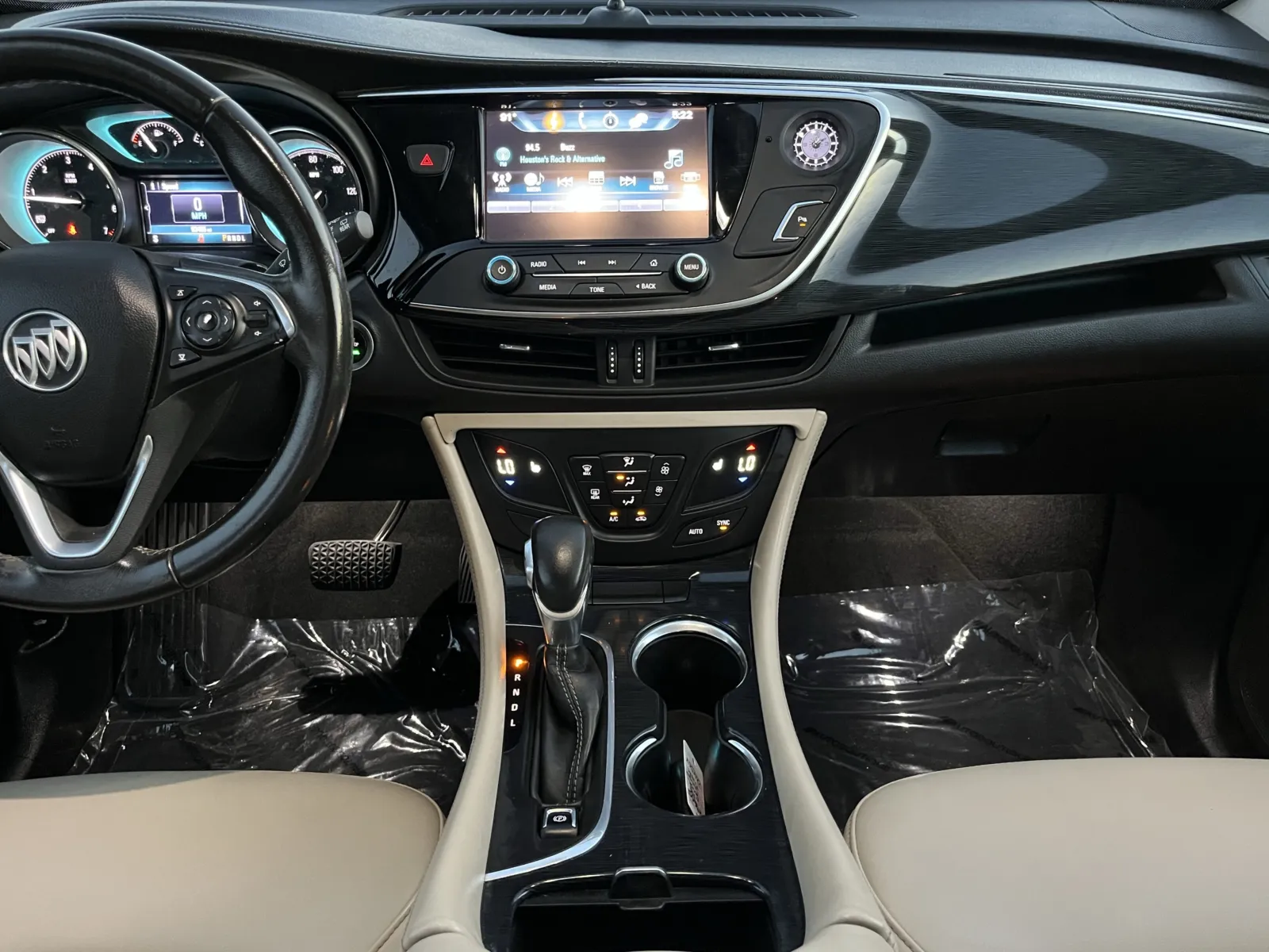Buick Envision photo 24