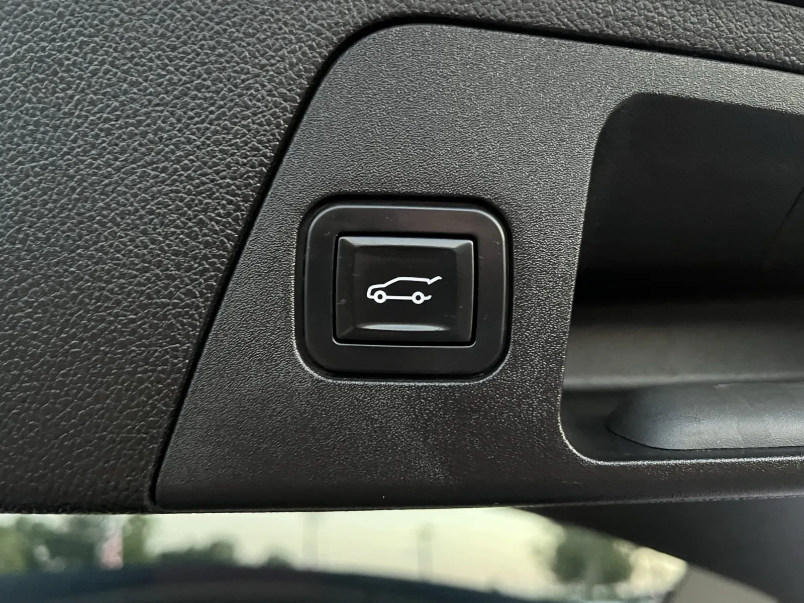 Buick Envision photo 13