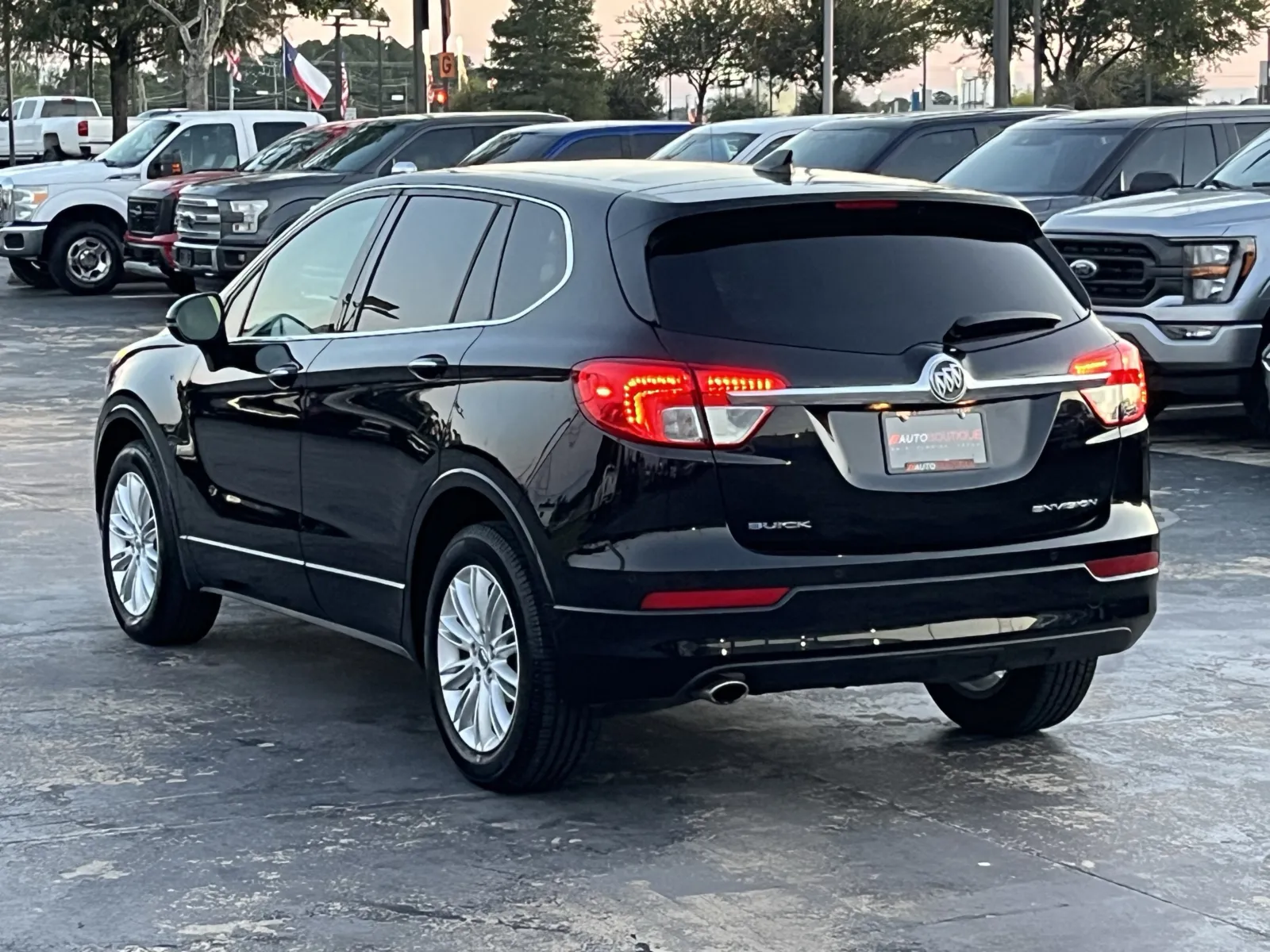 Buick Envision photo 9