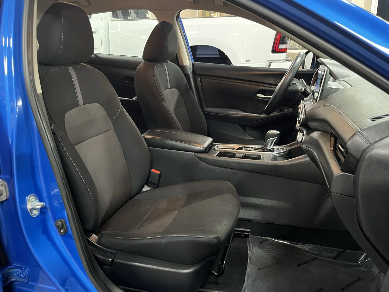 Nissan Sentra photo 26