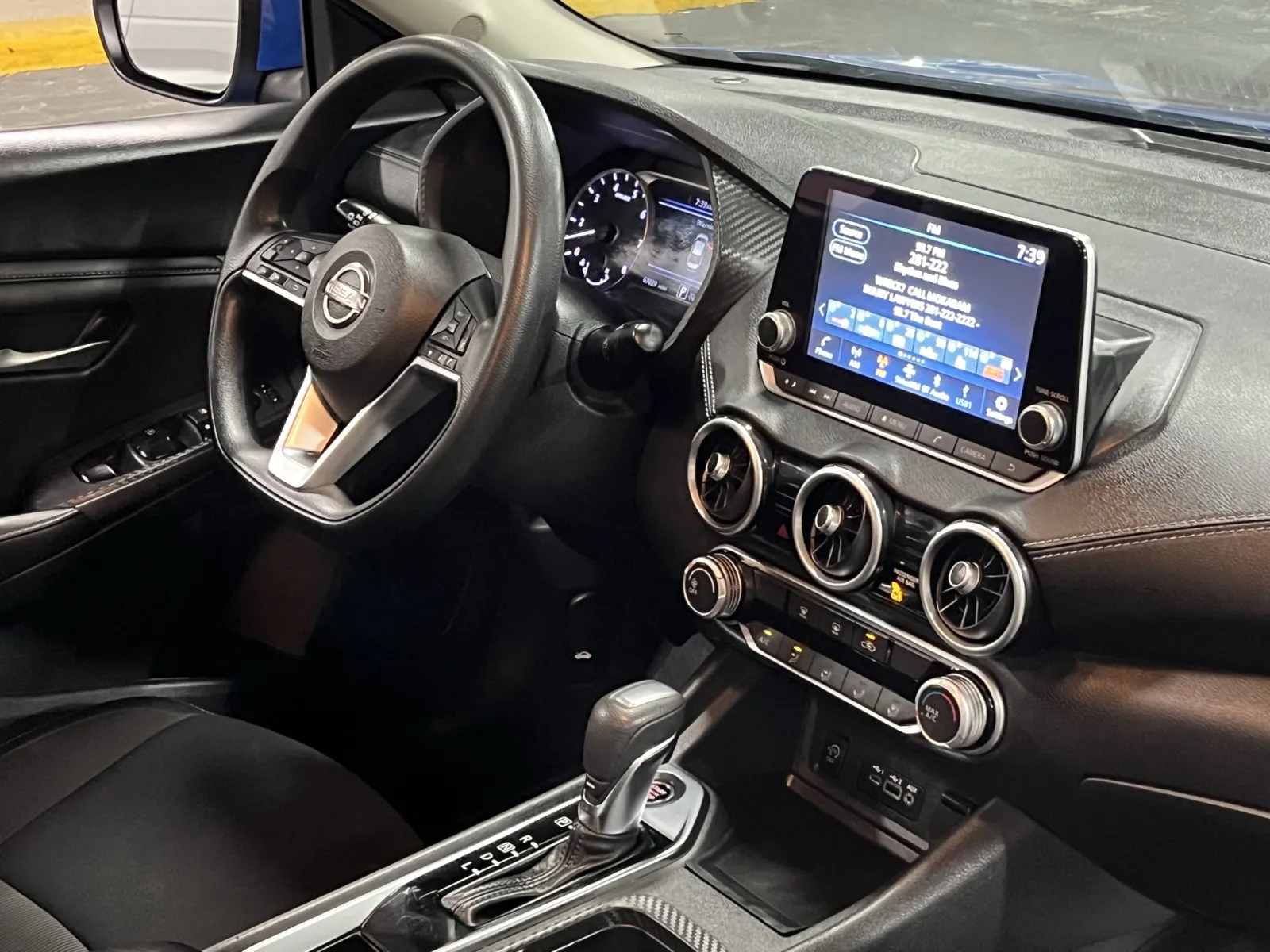Nissan Sentra photo 15