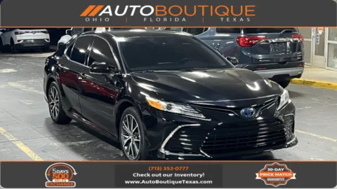 Black 2023 Toyota Camry Hybrid XLE for sale in Alvin, TX