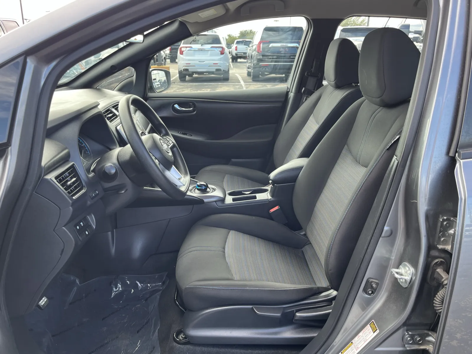 Nissan Leaf photo 22