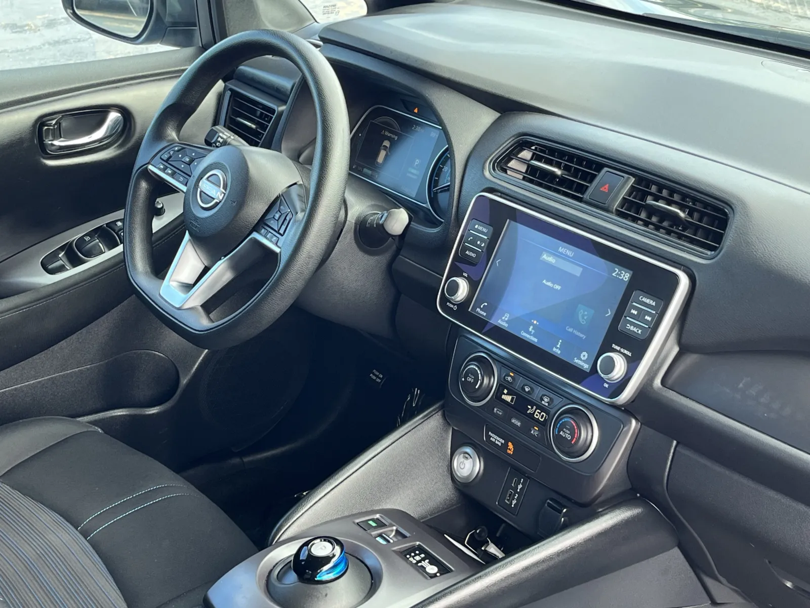 Nissan Leaf photo 12