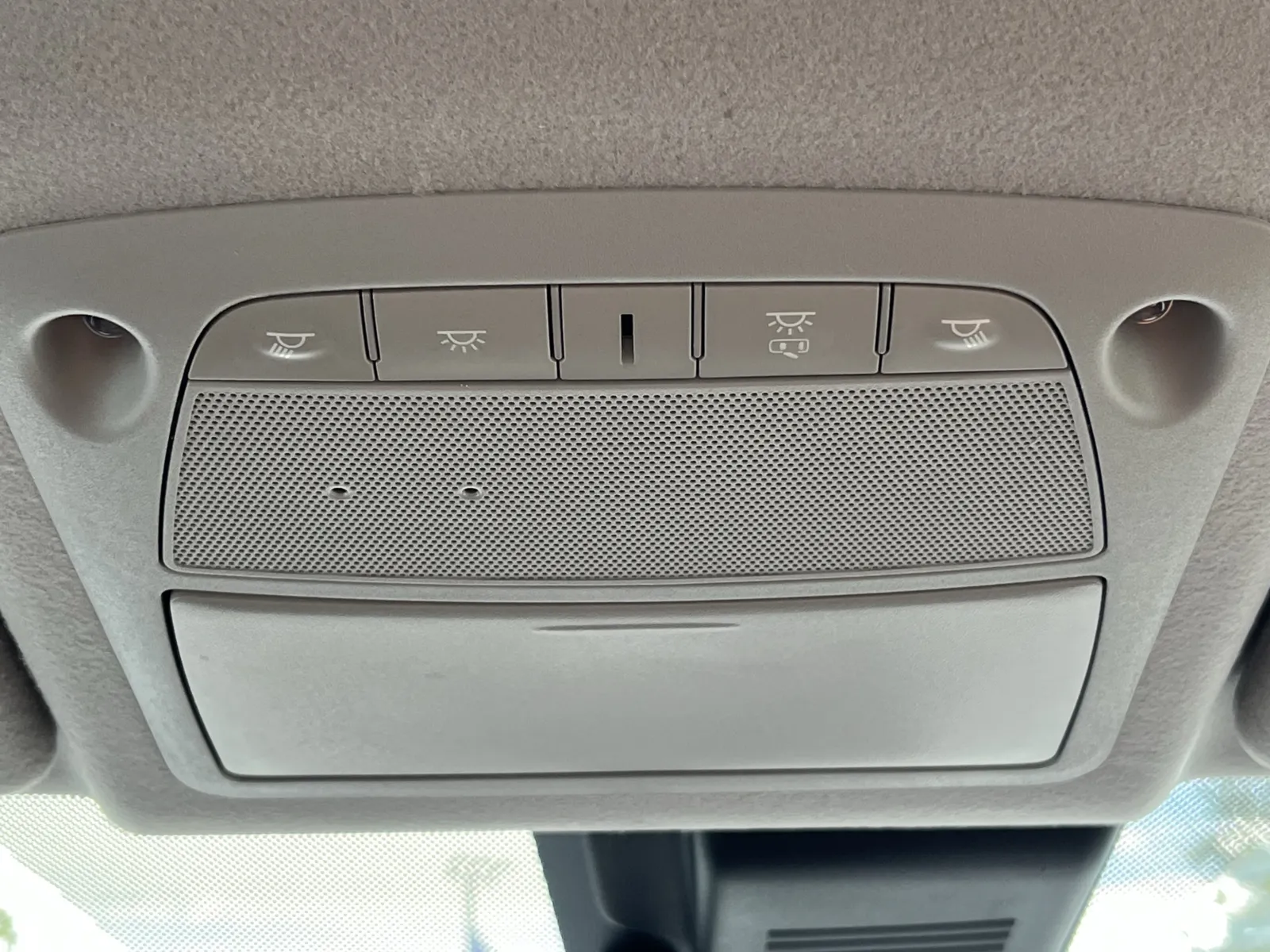 Nissan Leaf photo 19