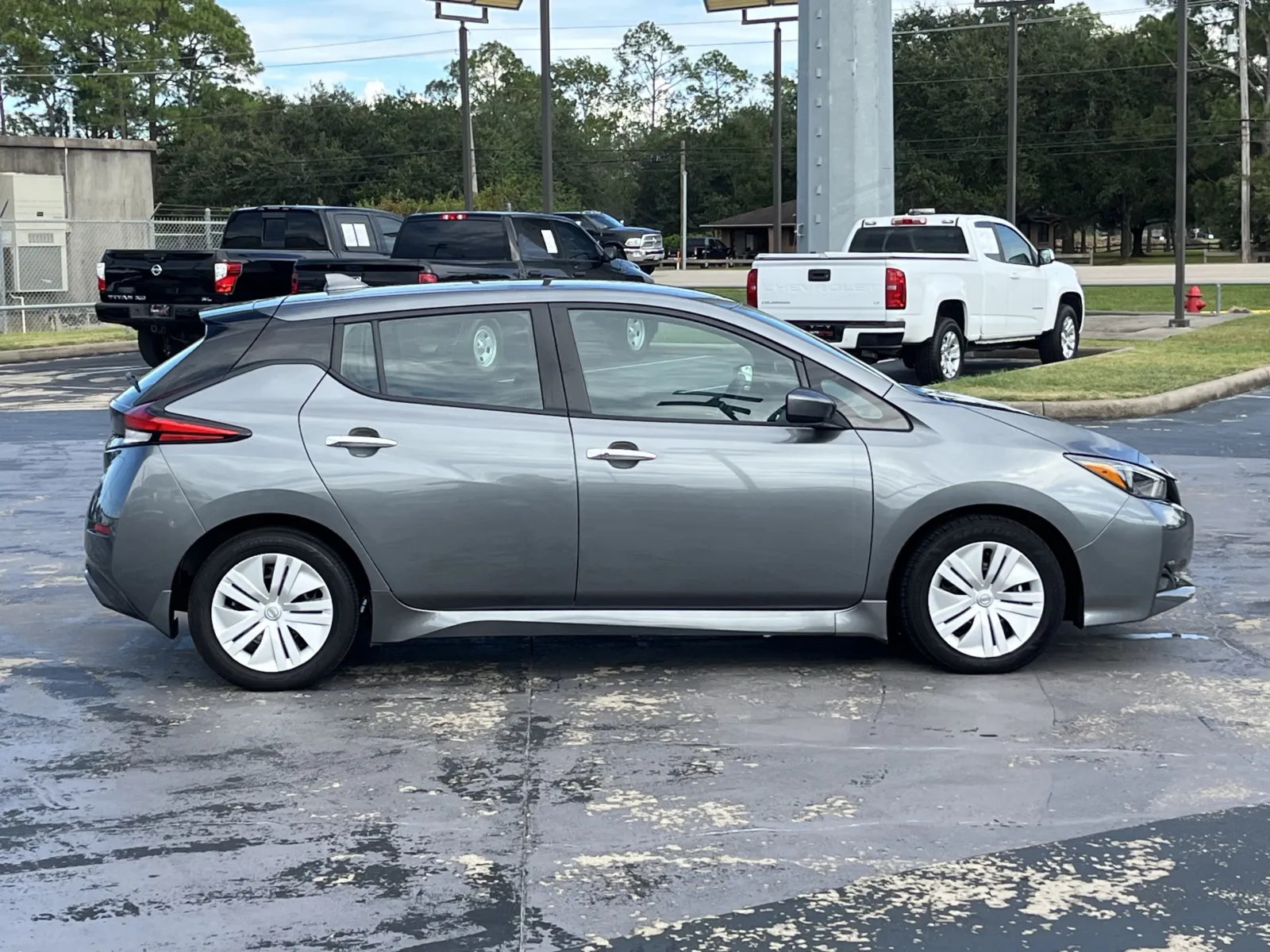 Nissan Leaf photo 9