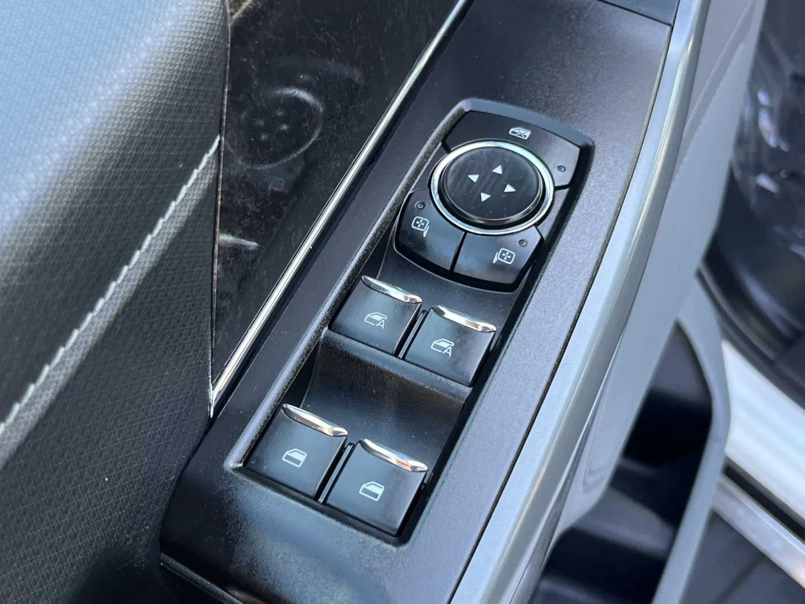 Ford F-150 photo 22