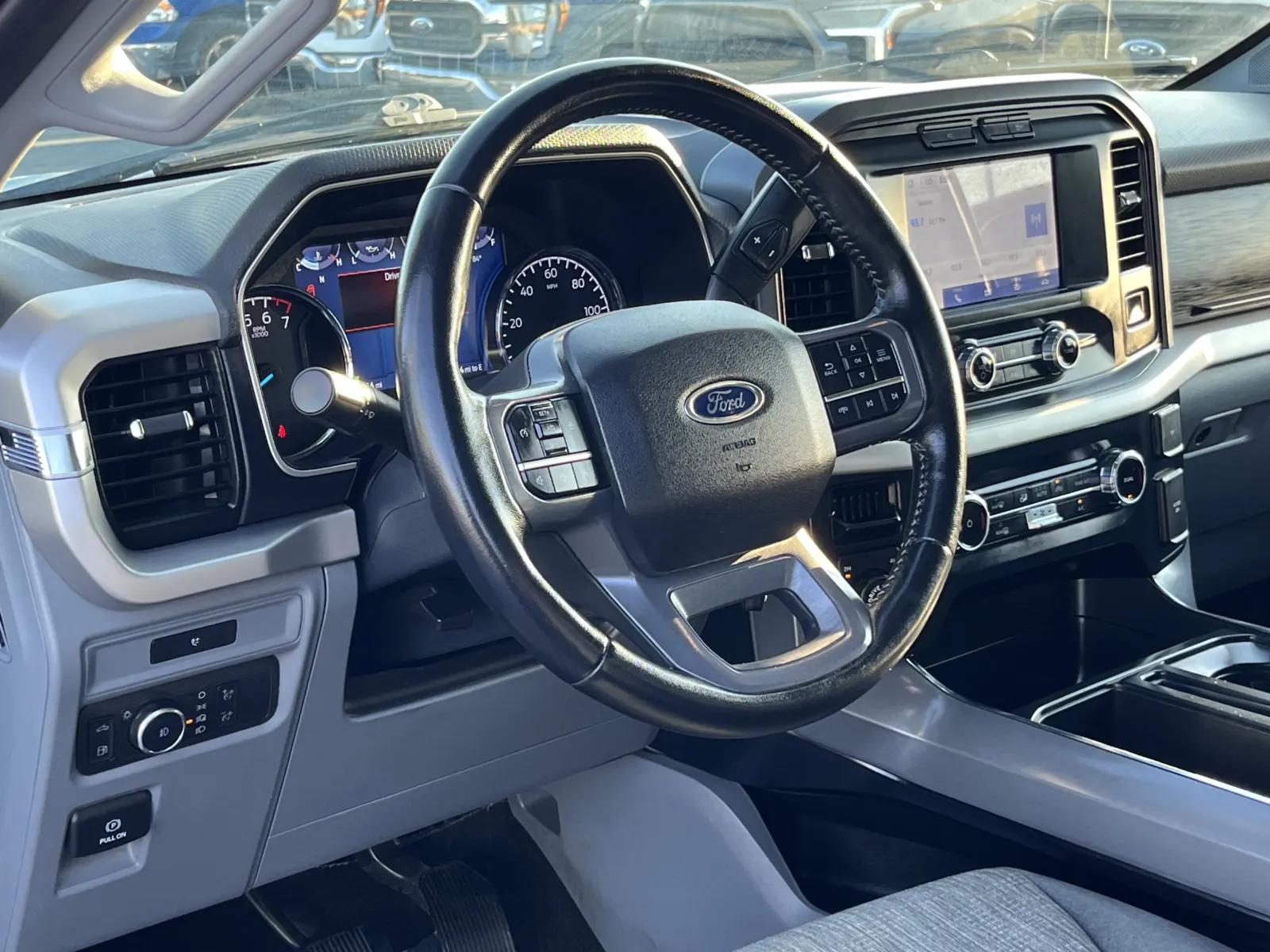 Ford F-150 photo 12