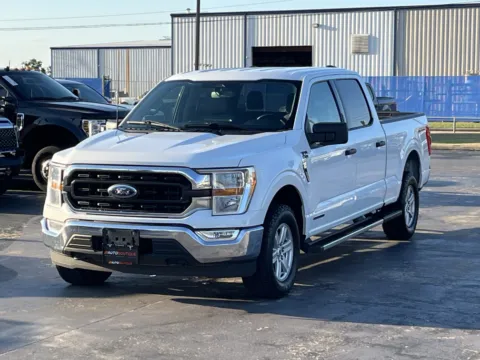 Photos of 2022 Ford F-150 XLT for sale in Alvin, TX at Auto Boutique Texas