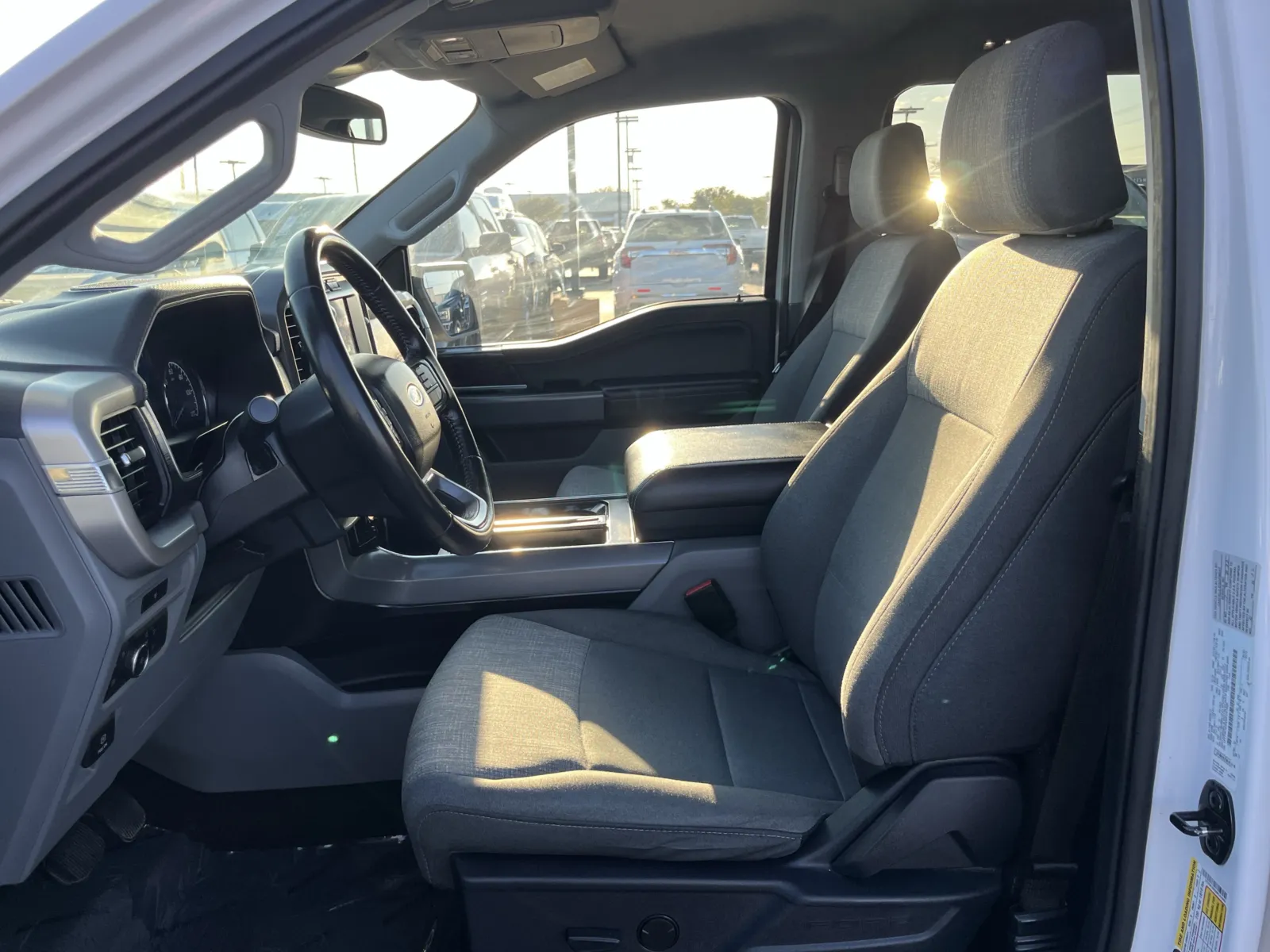 Ford F-150 photo 25