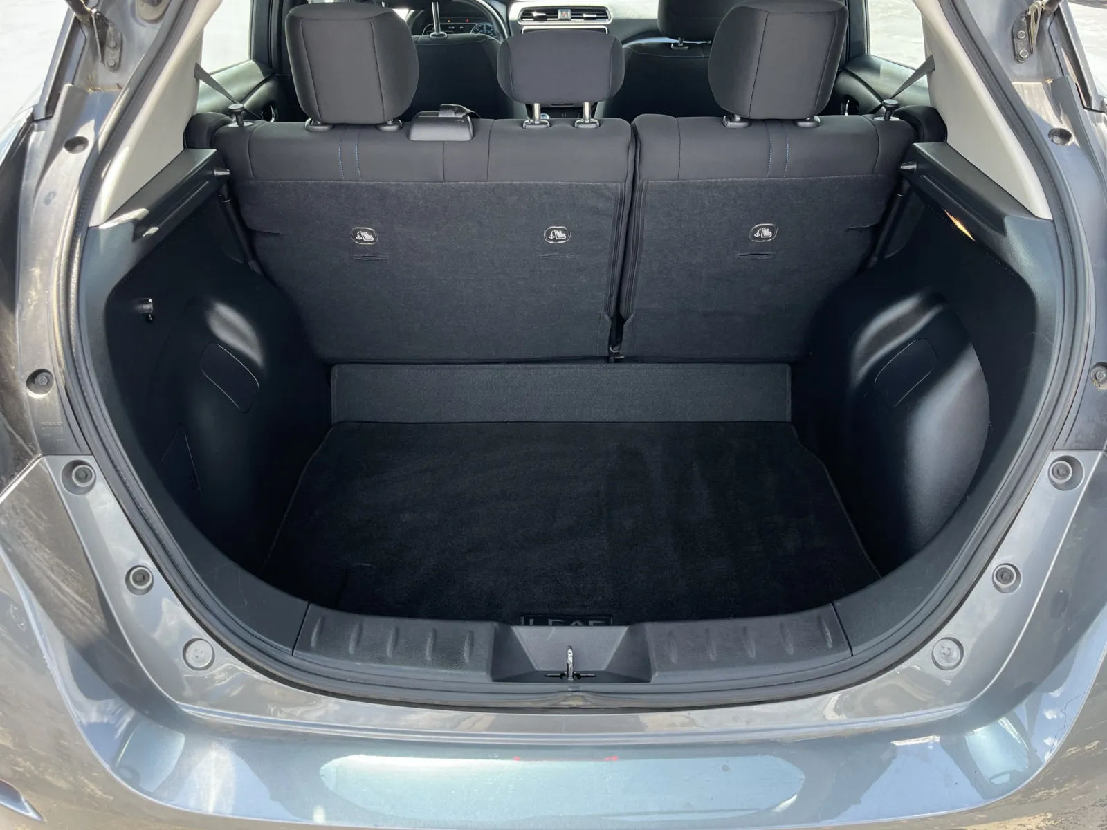 Nissan Leaf photo 11