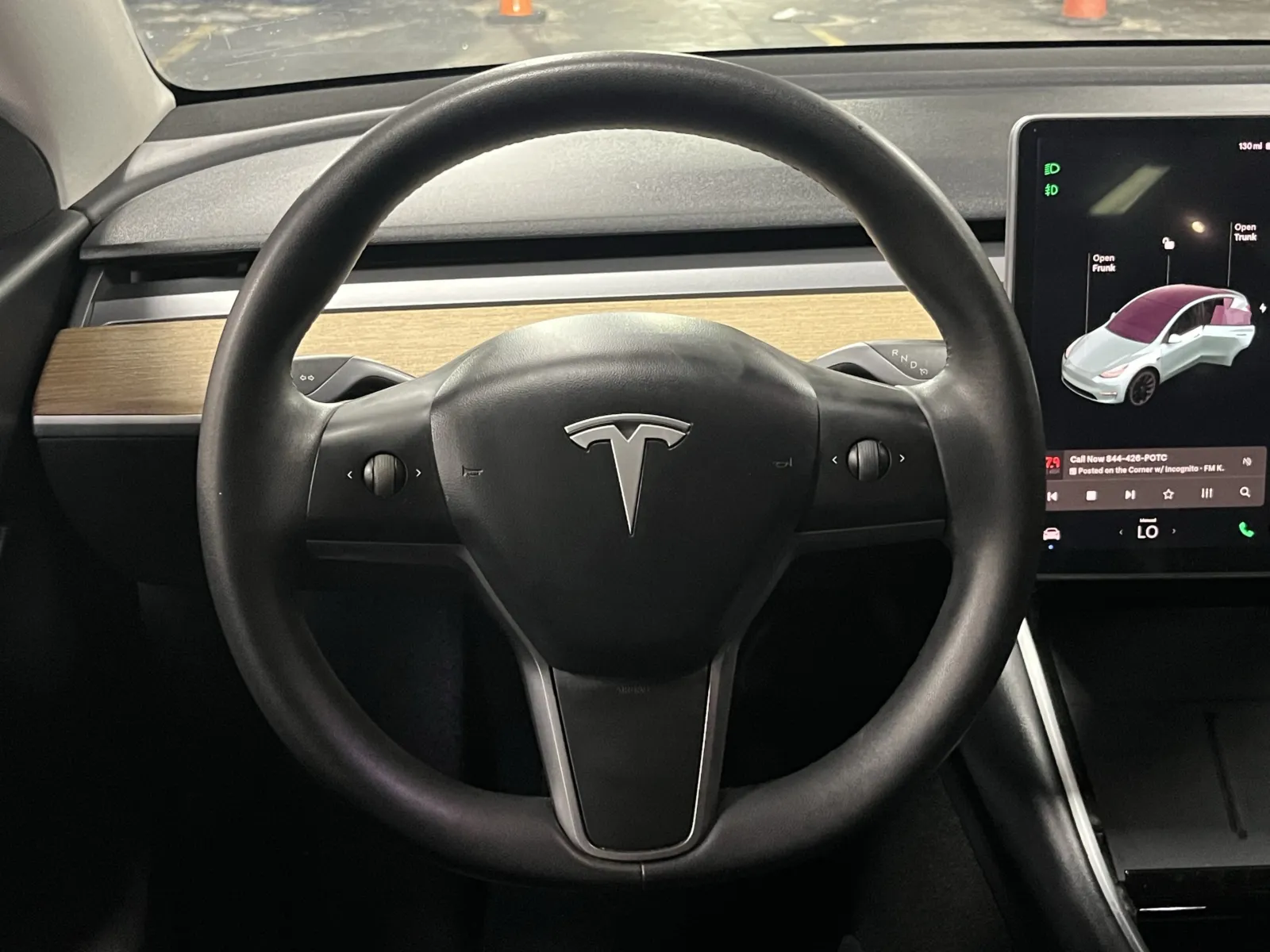 Tesla Model Y photo 15
