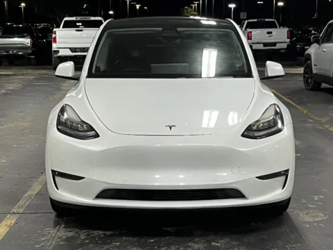 More photos of 2021 Tesla Model Y Long Range at Auto Boutique Texas, TX