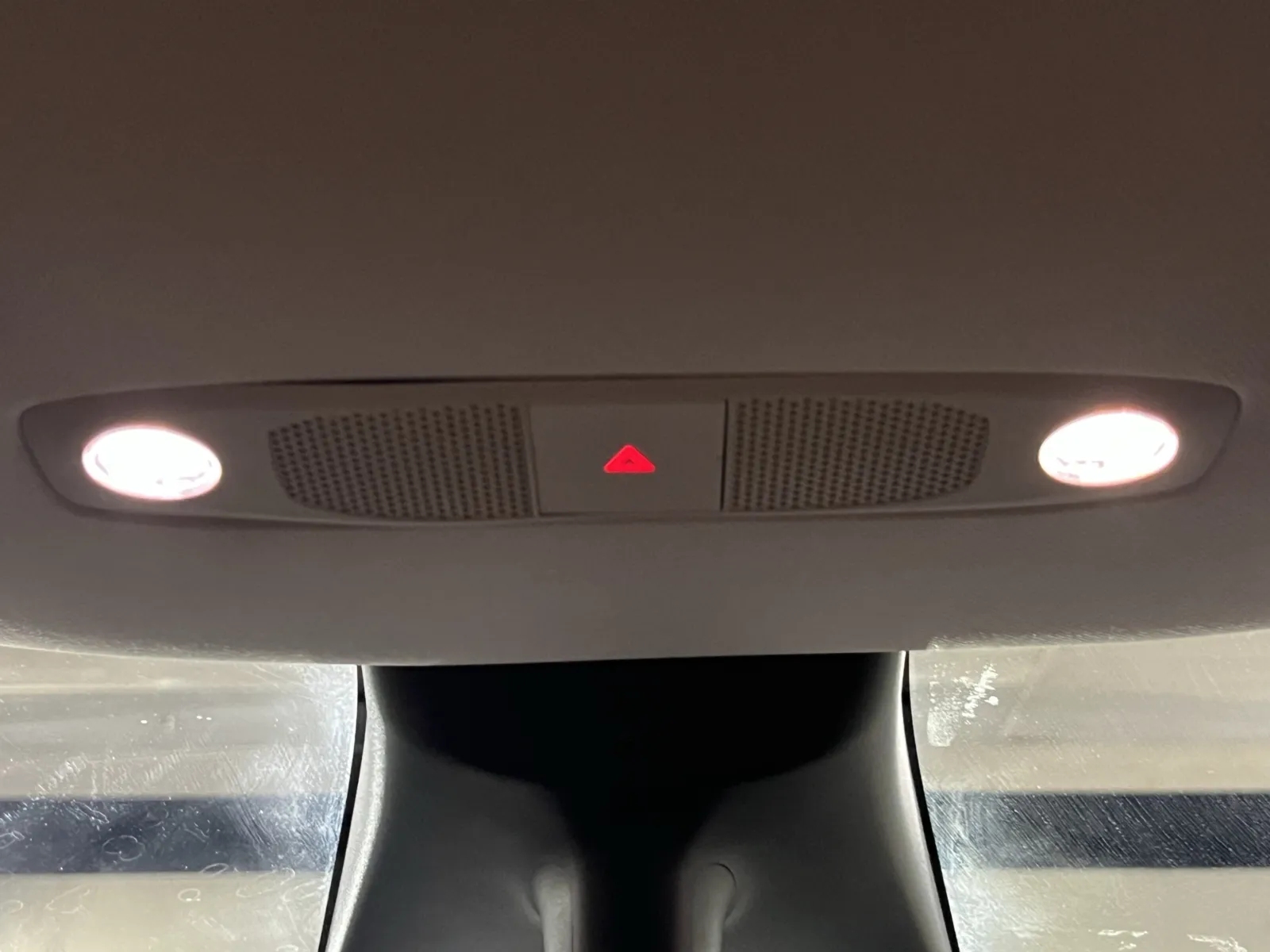 Tesla Model Y photo 20