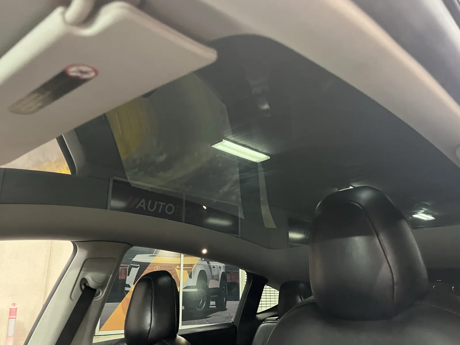 Tesla Model Y photo 21