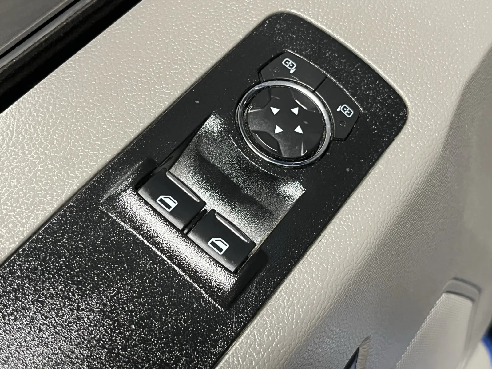 Ford F-150 photo 21