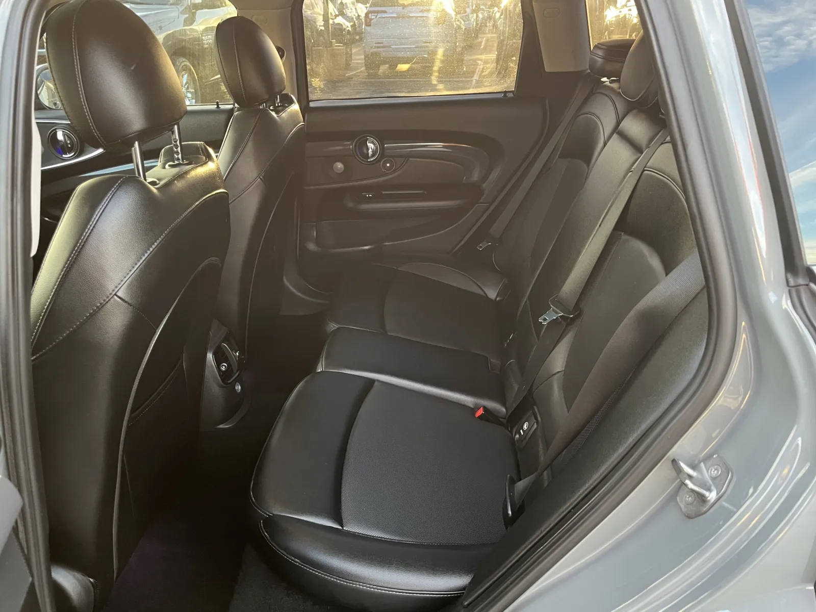Mini Clubman photo 26