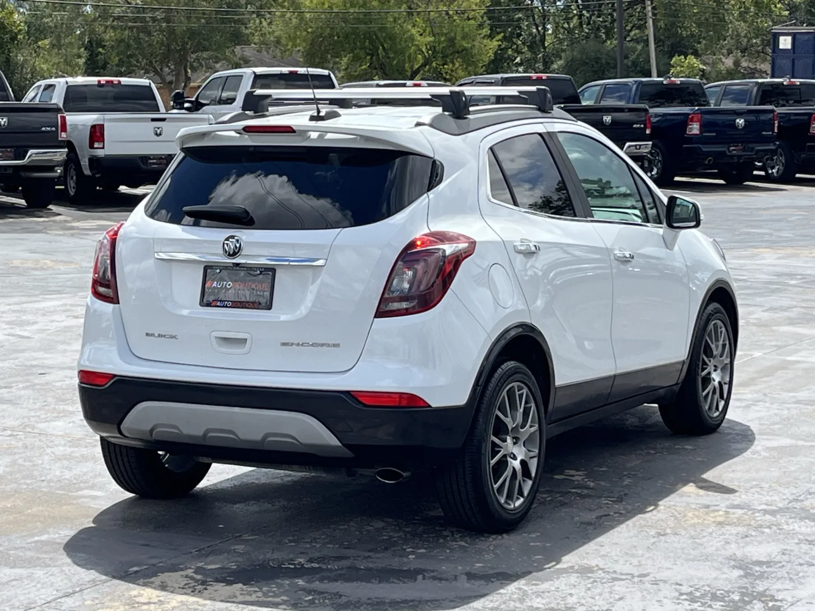 Buick Encore photo 8