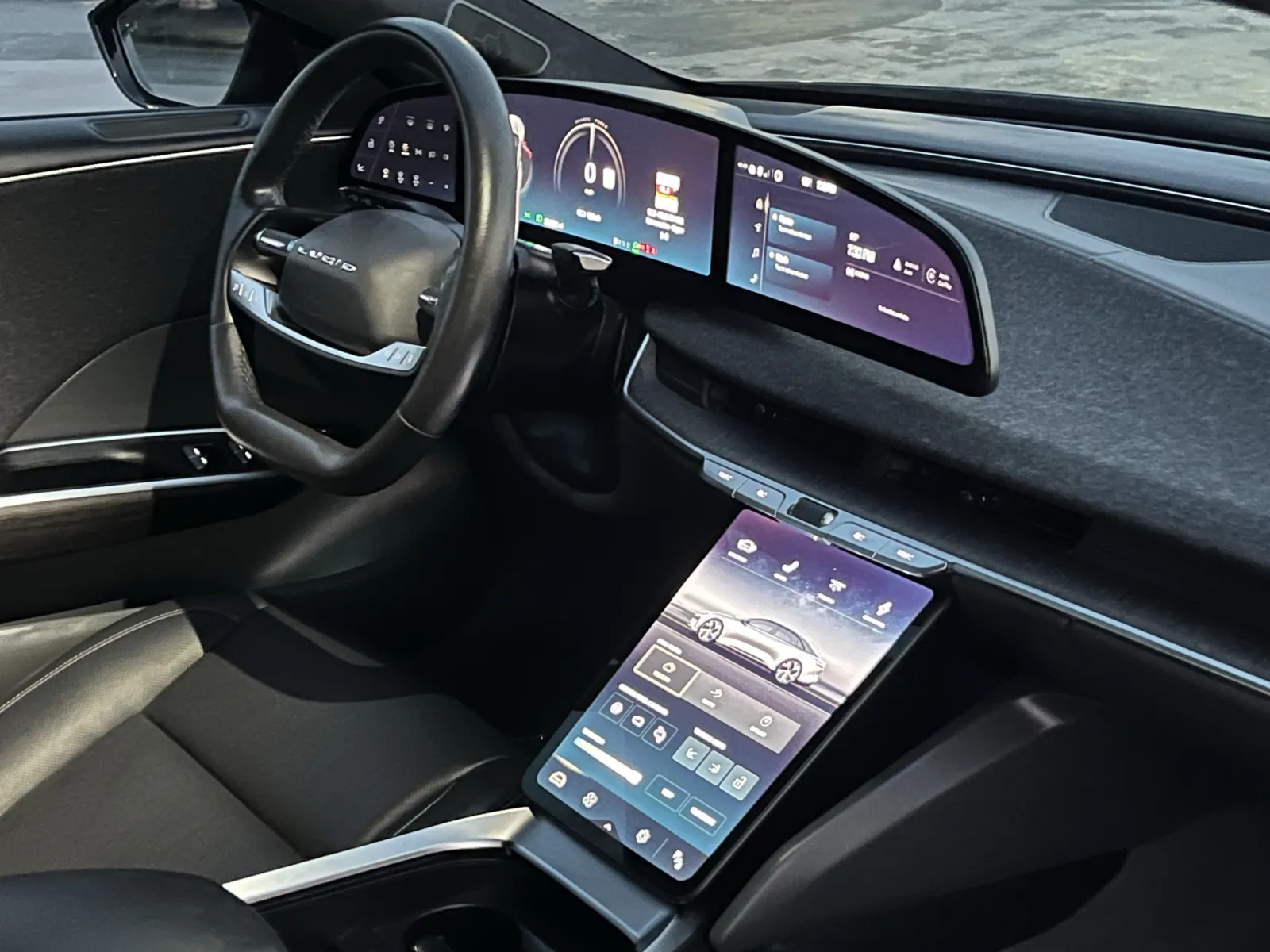 Lucid Air photo 15