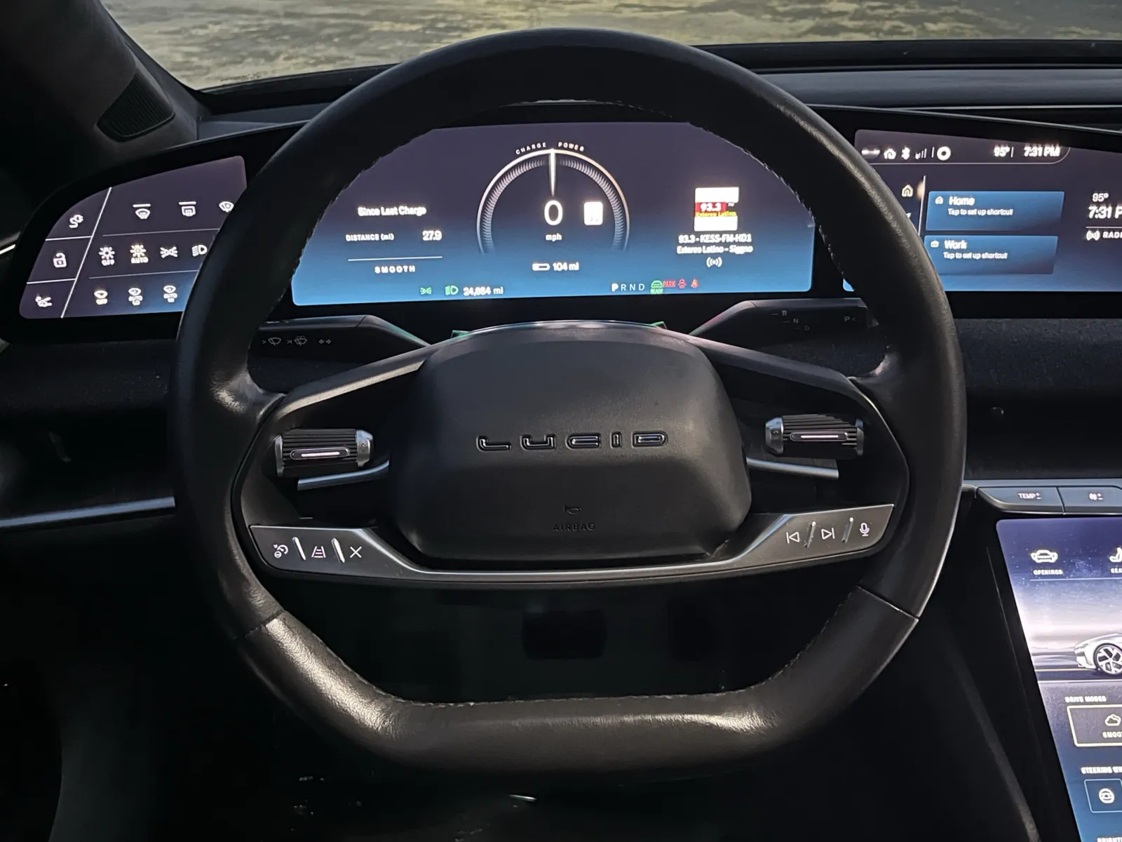 Lucid Air photo 17