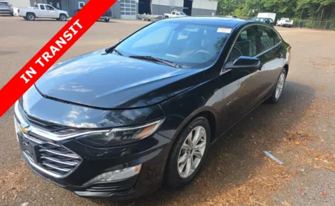 Black 2020 Chevrolet Malibu LT for sale in Alvin, TX