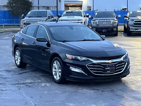 Another view of 2020 Chevrolet Malibu LT for sale in Alvin, TX at Auto Boutique Texas