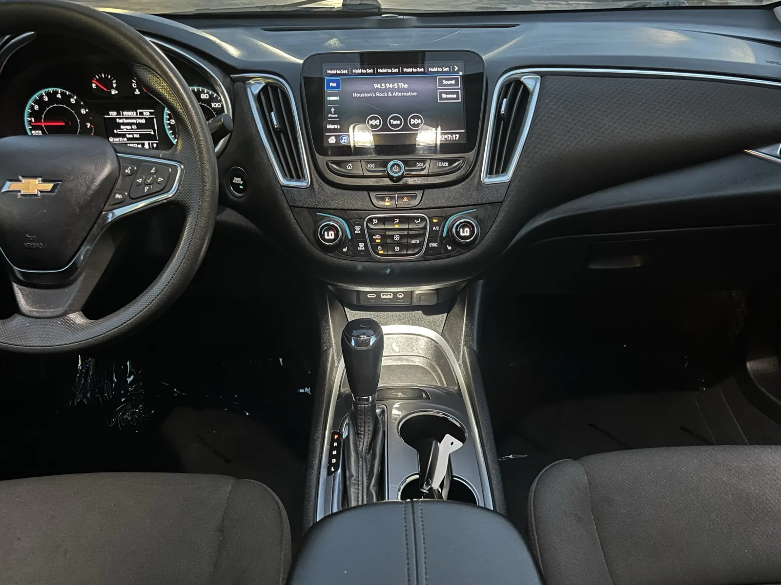 Chevrolet Malibu photo 24