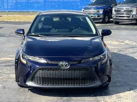 More photos of 2021 Toyota Corolla LE at Auto Boutique Texas, TX