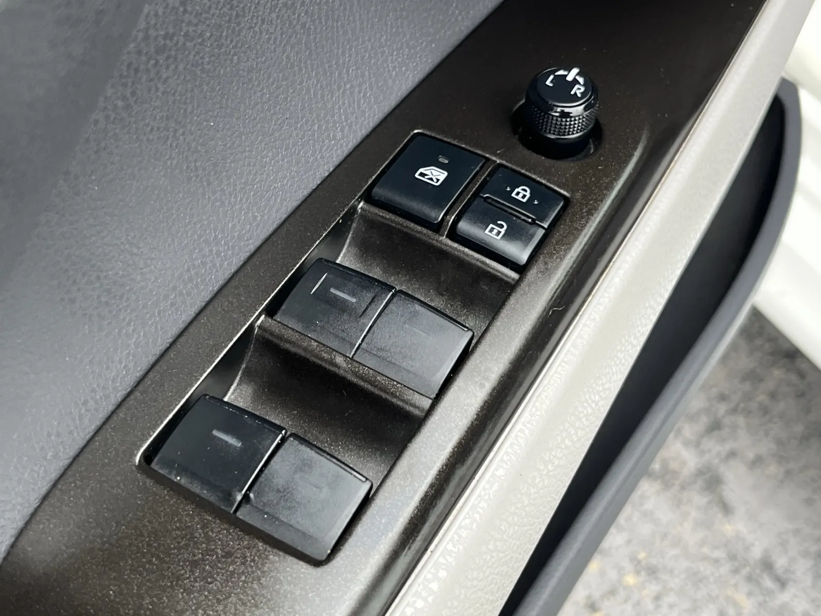 Toyota Camry photo 22