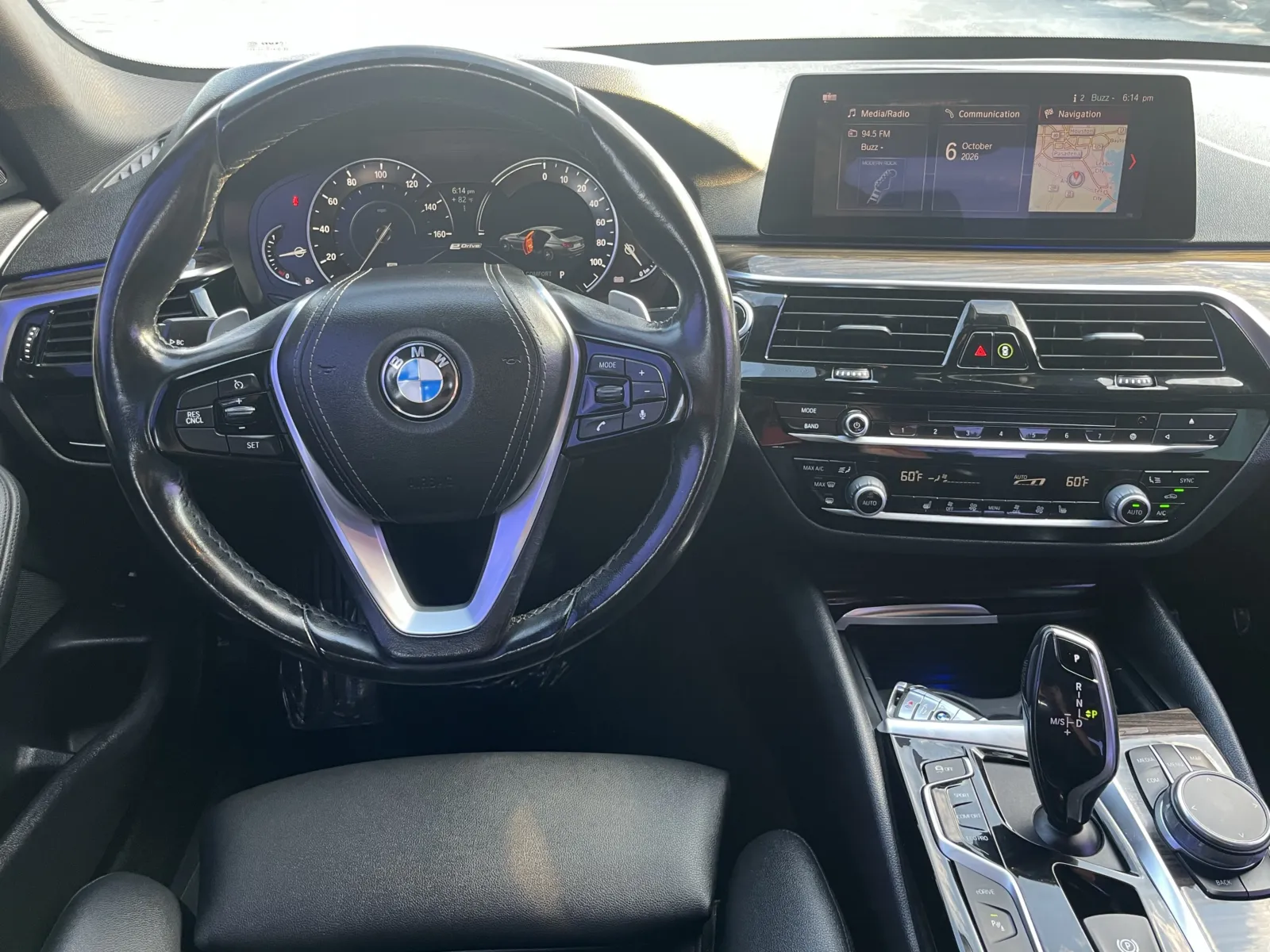 BMW 5 Series photo 15