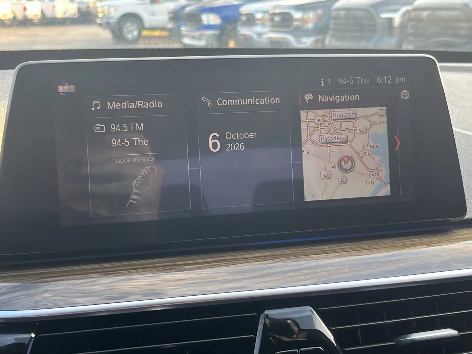 BMW 5 Series photo 6