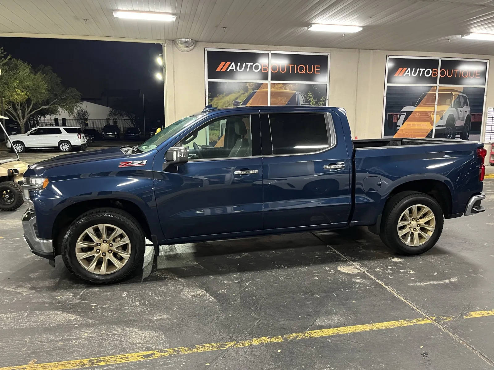 Chevrolet Silverado photo 10