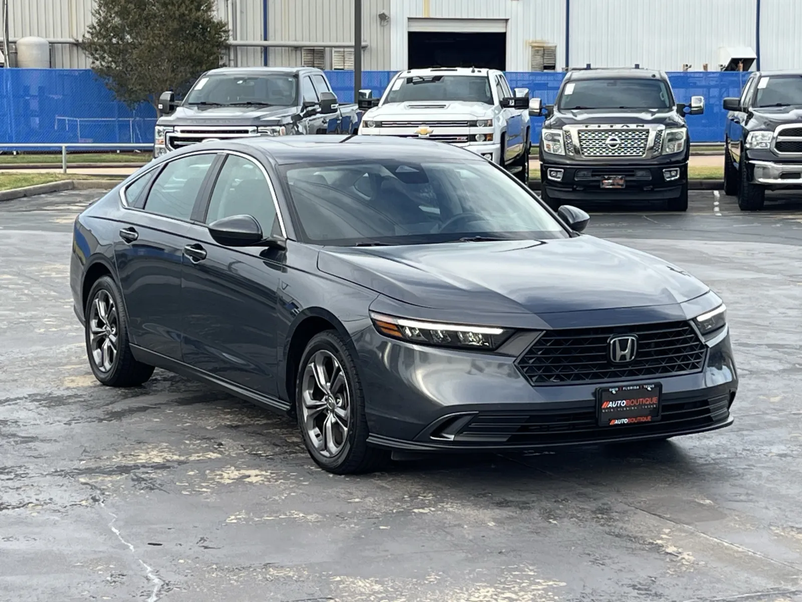 Honda Accord photo 3