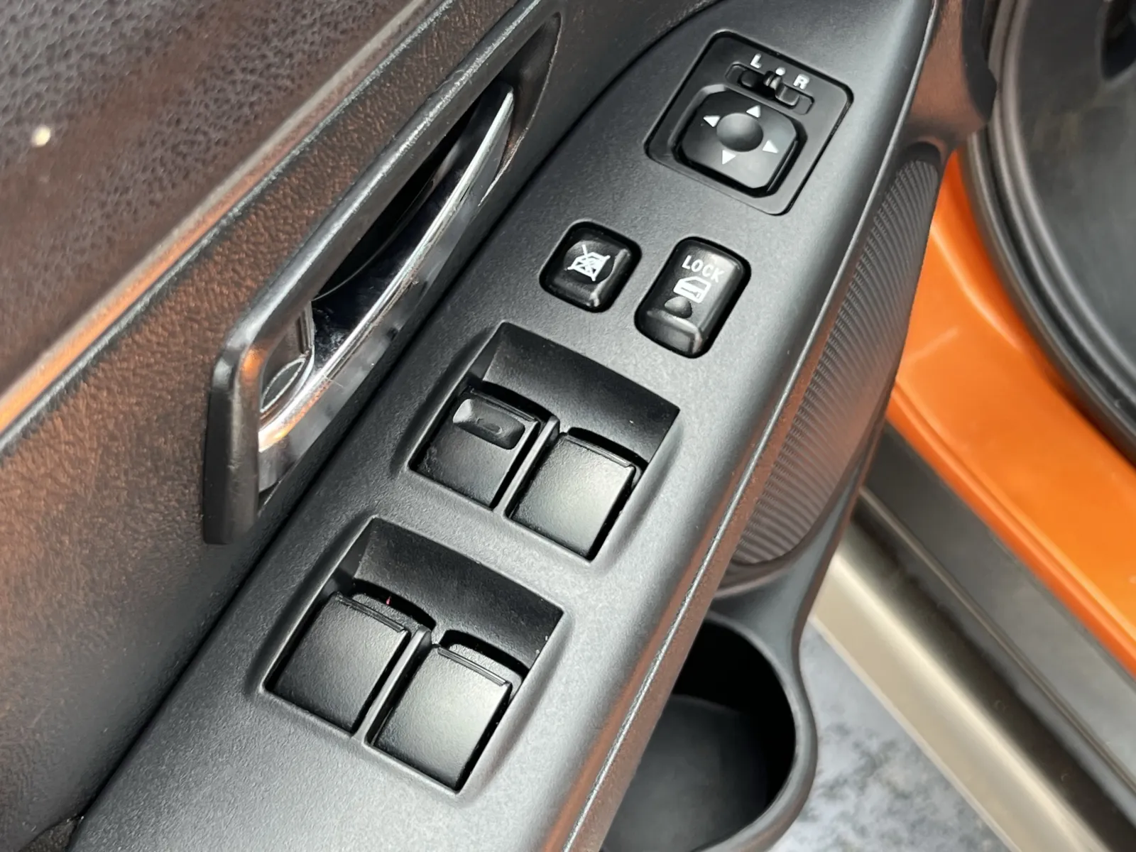 Mitsubishi Outlander Sport photo 24