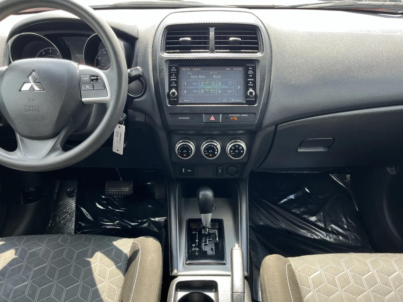 Mitsubishi Outlander Sport photo 23