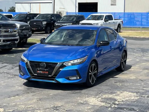 Photos of 2022 Nissan Sentra SR for sale in Alvin, TX at Auto Boutique Texas