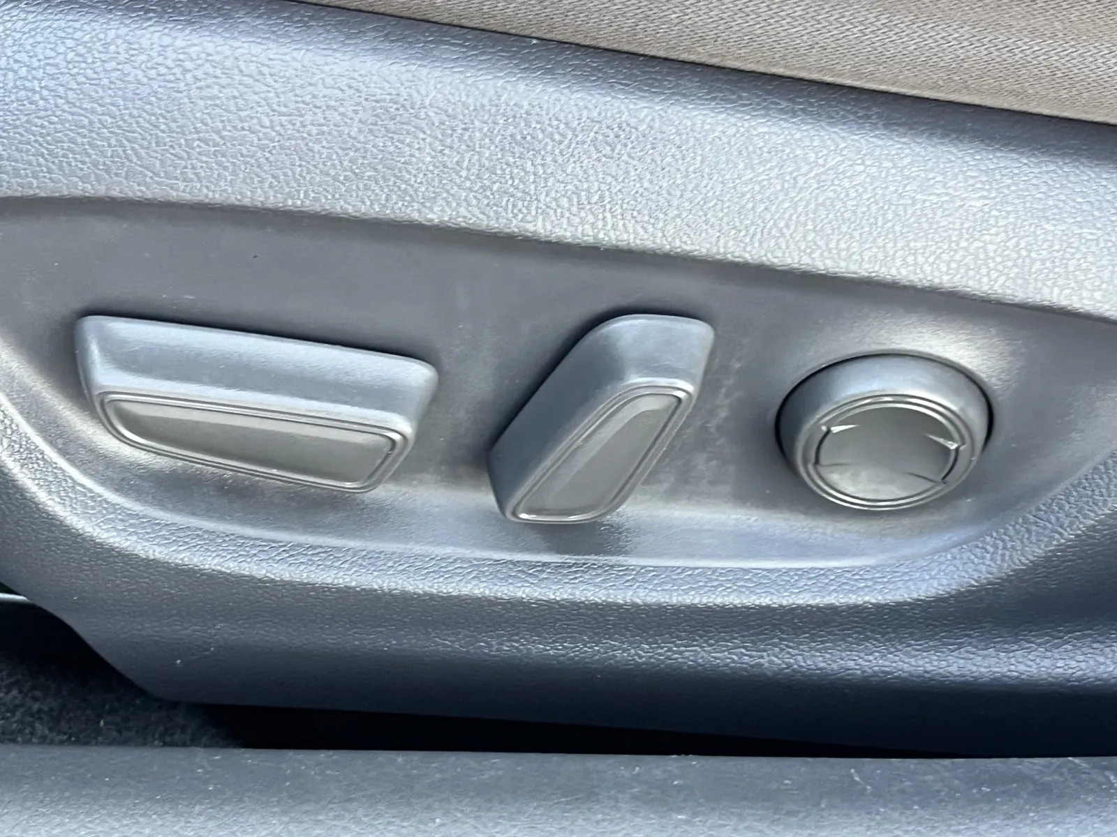 Toyota Camry photo 23