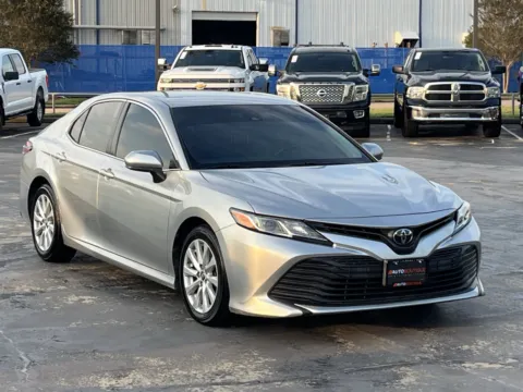 Another view of 2018 Toyota Camry LE for sale in Alvin, TX at Auto Boutique Texas