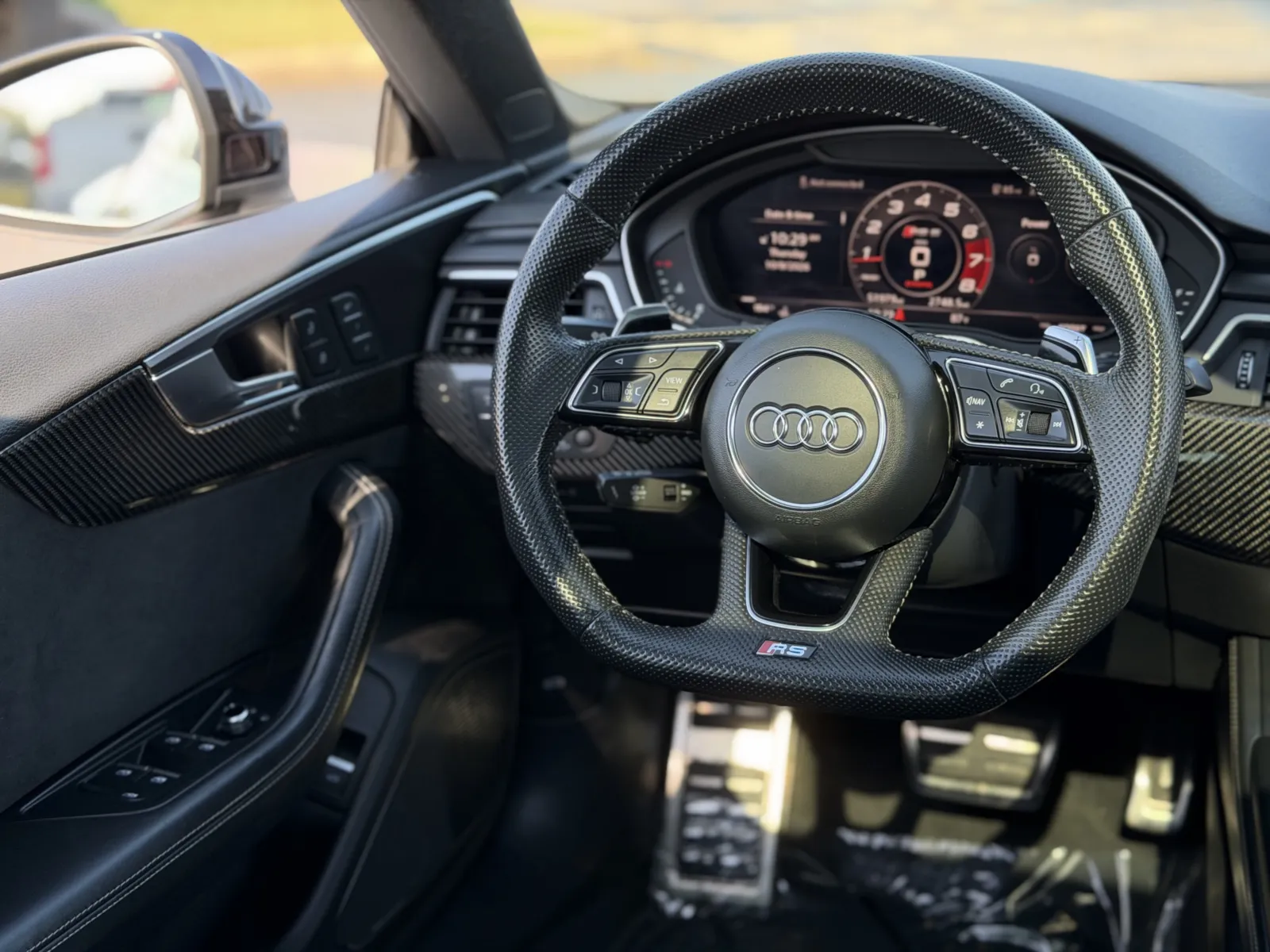Audi RS 5 photo 29