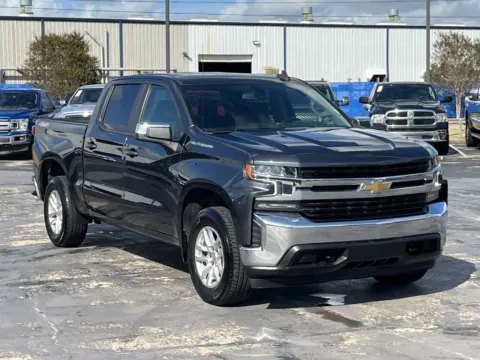 Another view of 2022 Chevrolet Silverado 1500 LTD LT for sale in Alvin, TX at Auto Boutique Texas