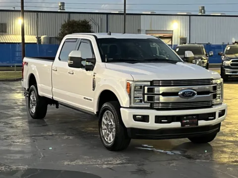 Another view of 2019 Ford Super Duty F-350 SRW Limited for sale in Alvin, TX at Auto Boutique Texas