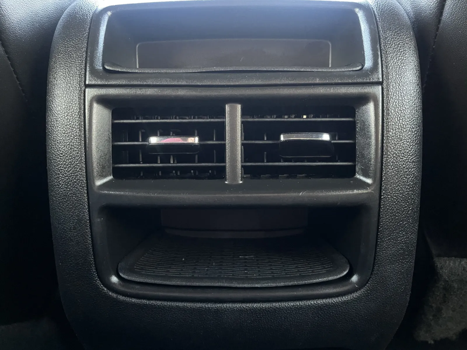 Cadillac XT5 photo 25