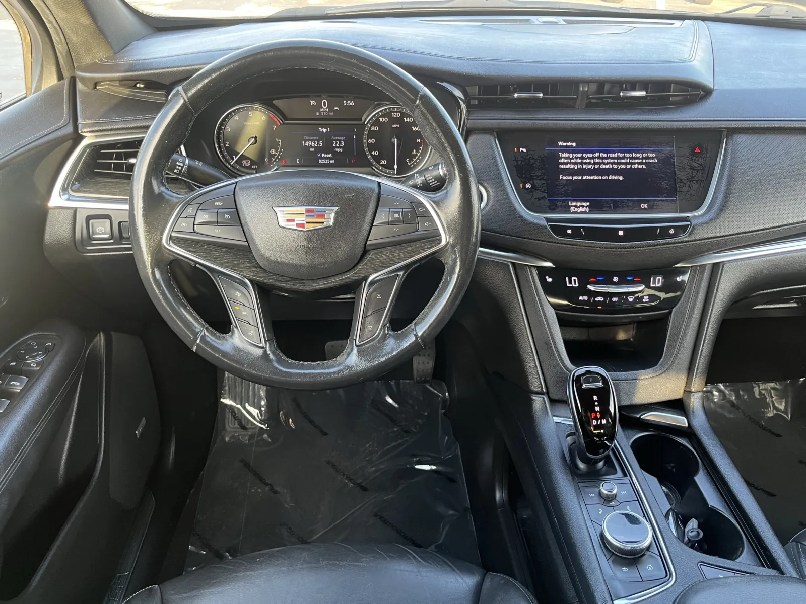 Cadillac XT5 photo 14