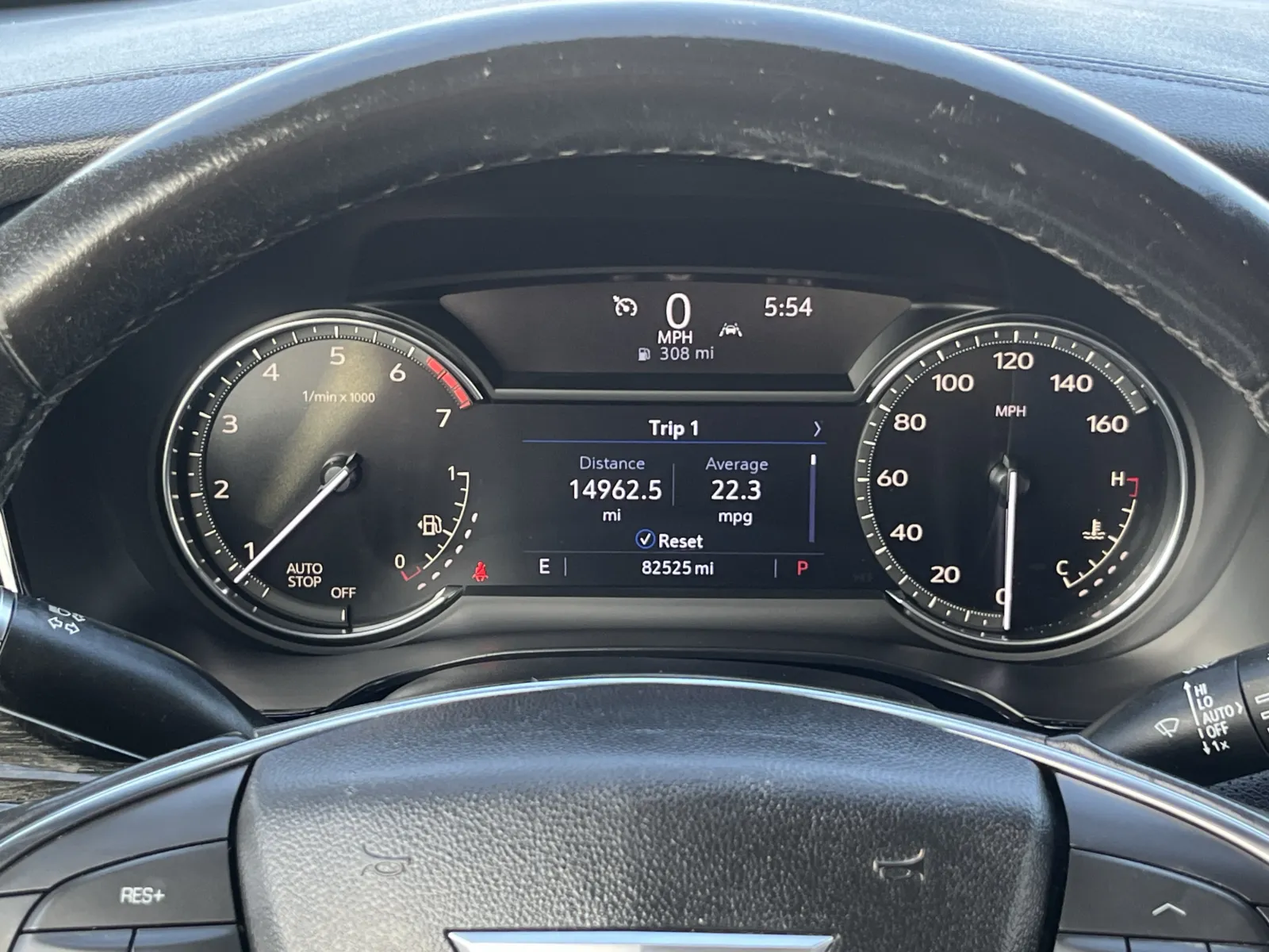 Cadillac XT5 photo 18