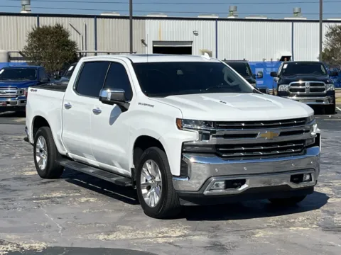 Another view of 2022 Chevrolet Silverado 1500 LTD LTZ for sale in Alvin, TX at Auto Boutique Texas