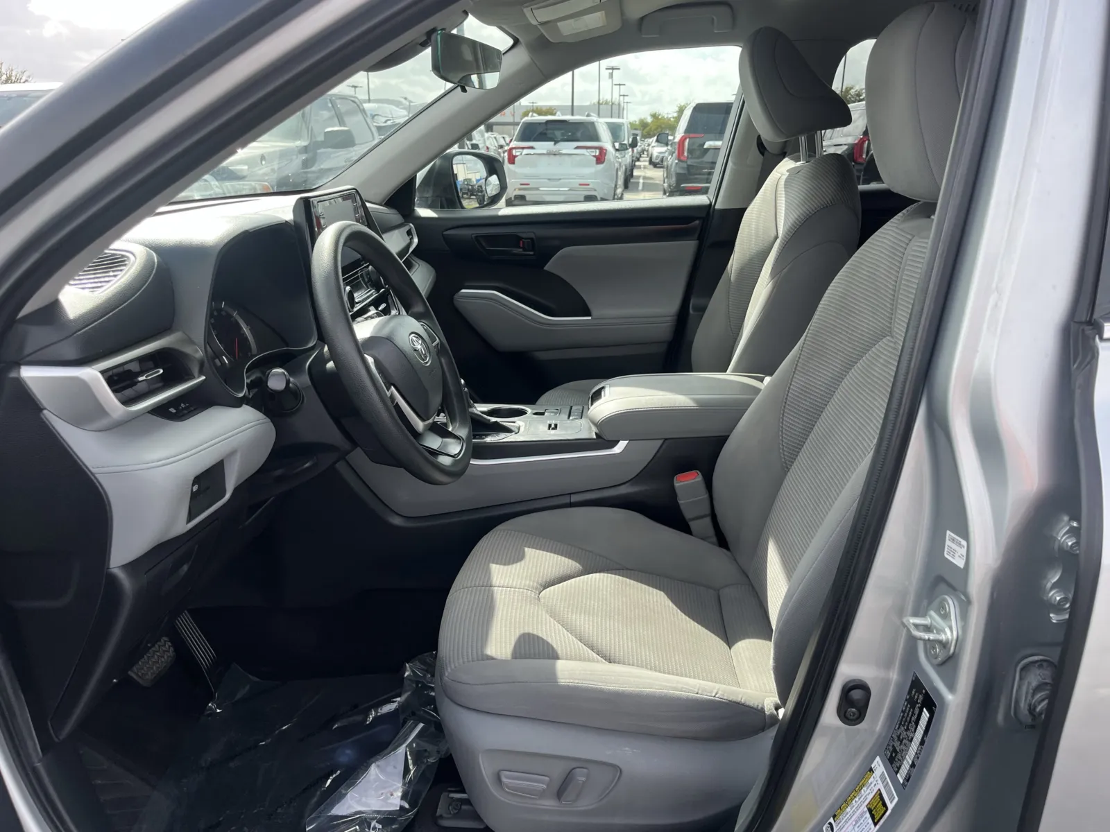 Toyota Highlander photo 24