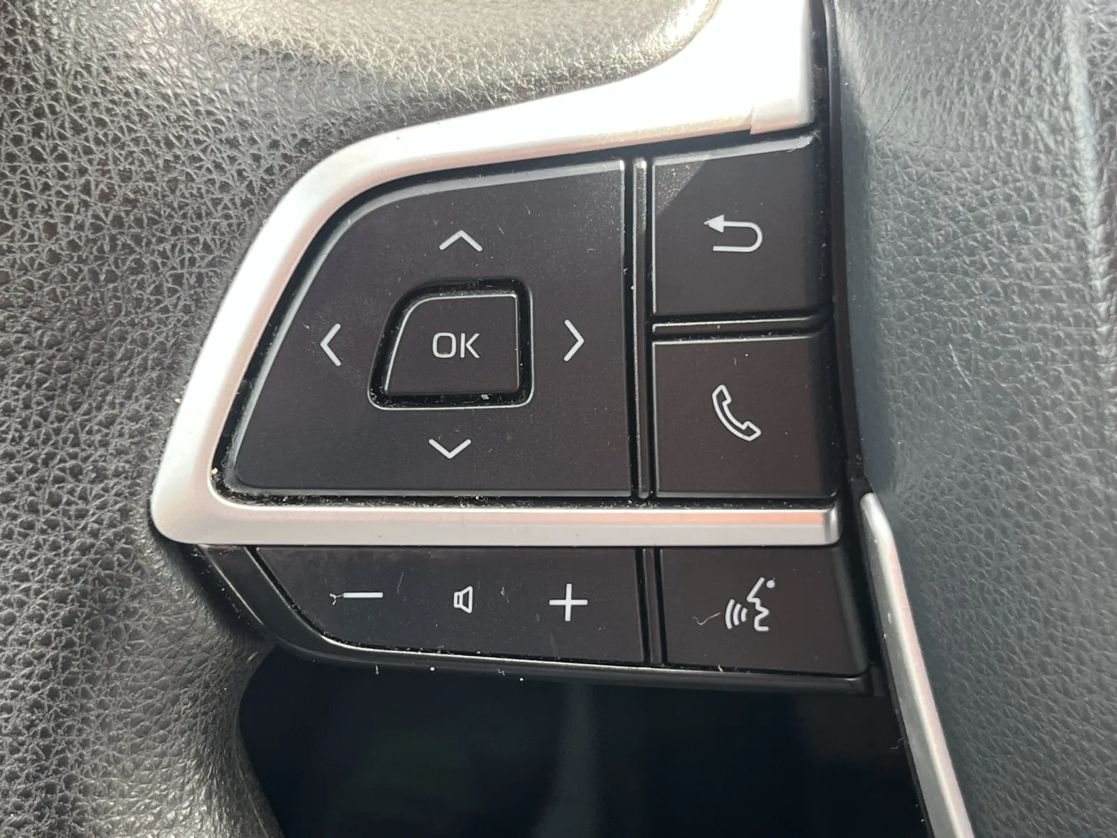 Toyota Highlander photo 16